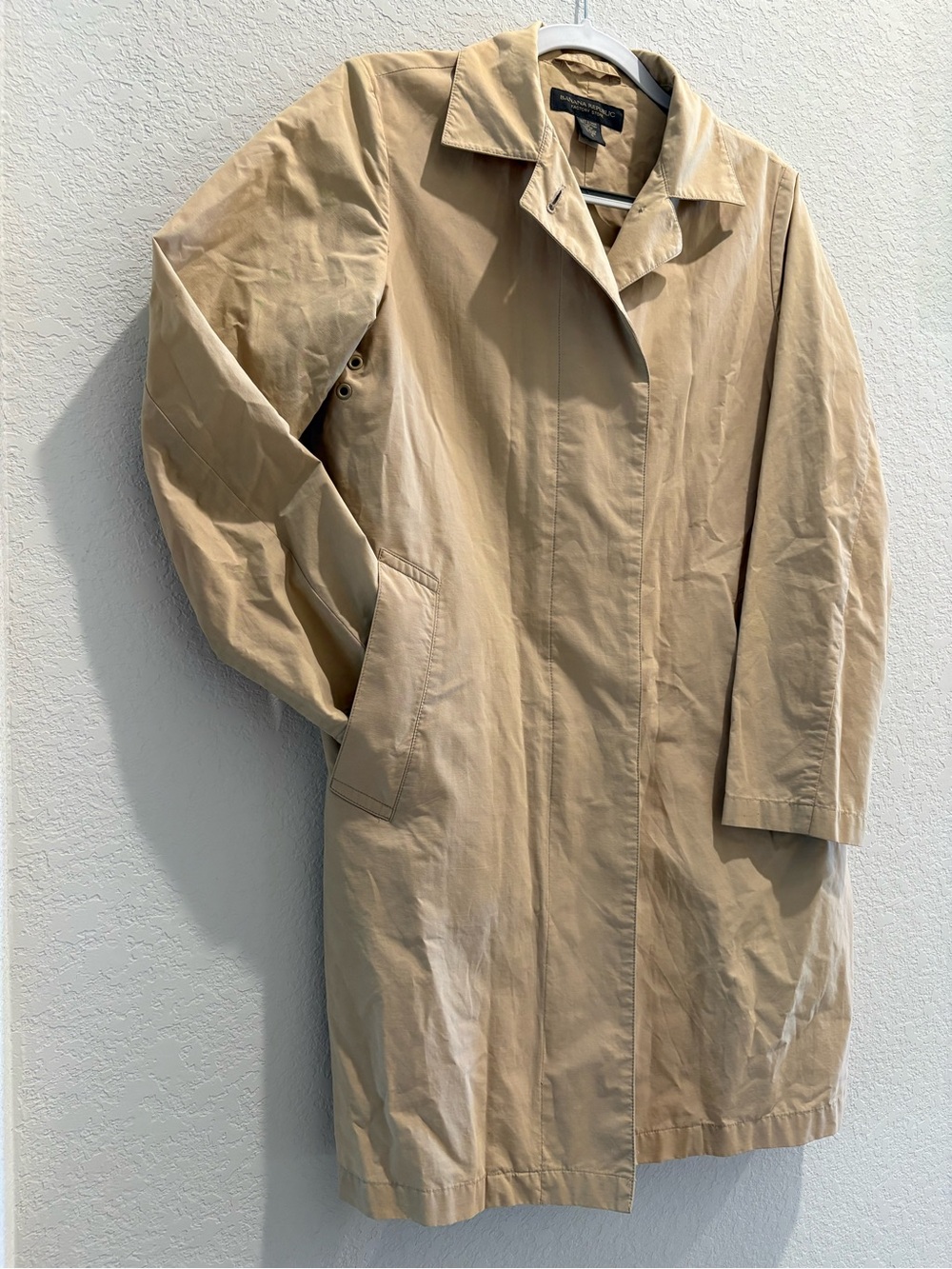 Banana Republic Factory Tan Trench Coat - Women's